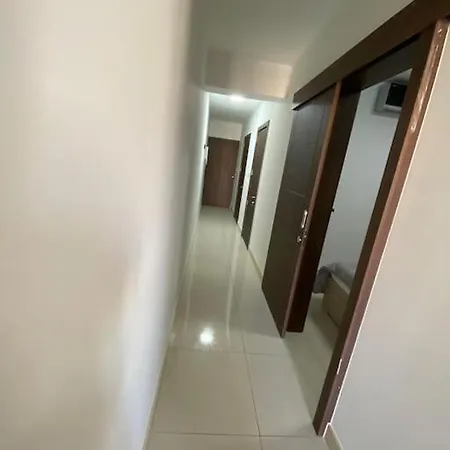 Апартаменты Lovely 1-bedroom Fully Equipped Unit *