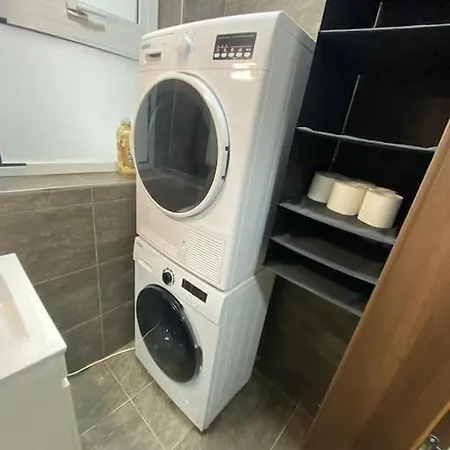 Lovely 1-bedroom Fully Equipped Unit